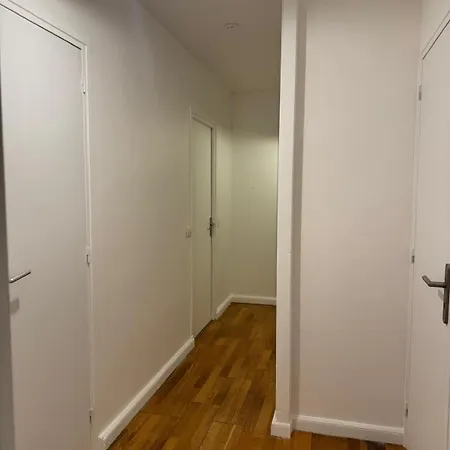Large For 10 People Saint Fargeau Appartamento